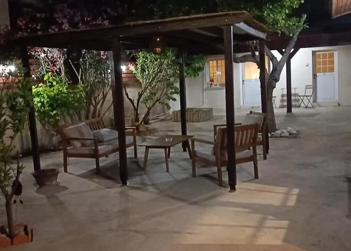 Дом отдыха Lemon Tree Courtyard