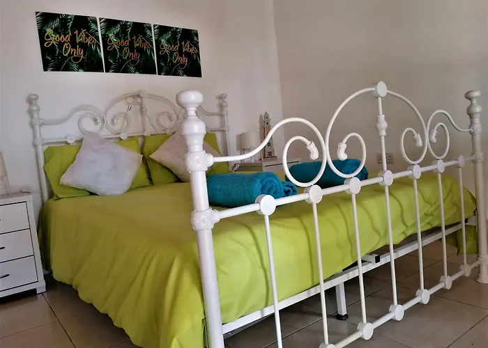 Lemon Tree Courtyard * Ларнака