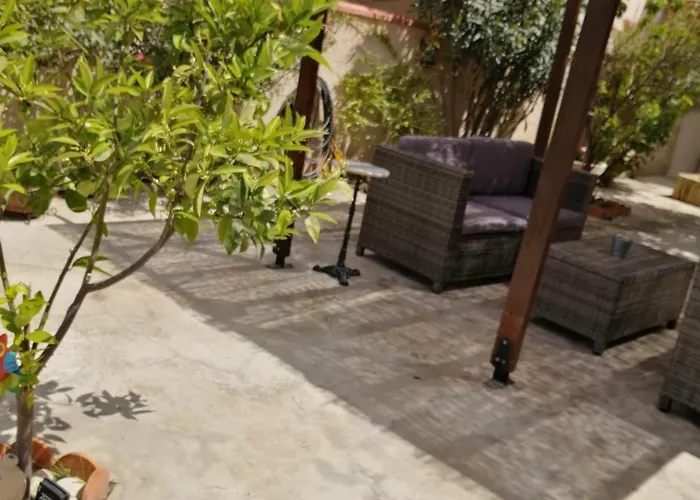 Case de vacanță Lemon Tree Courtyard