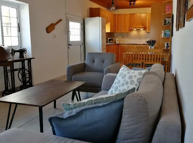 Lemon Tree Courtyard Дом отдыха