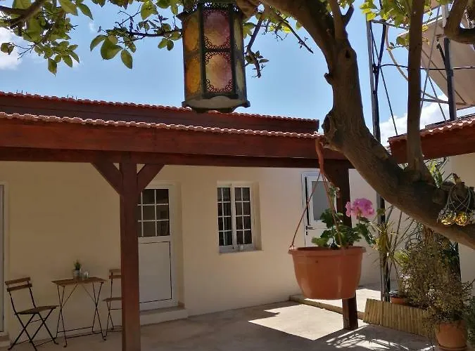 Lemon Tree Courtyard Дом отдыха