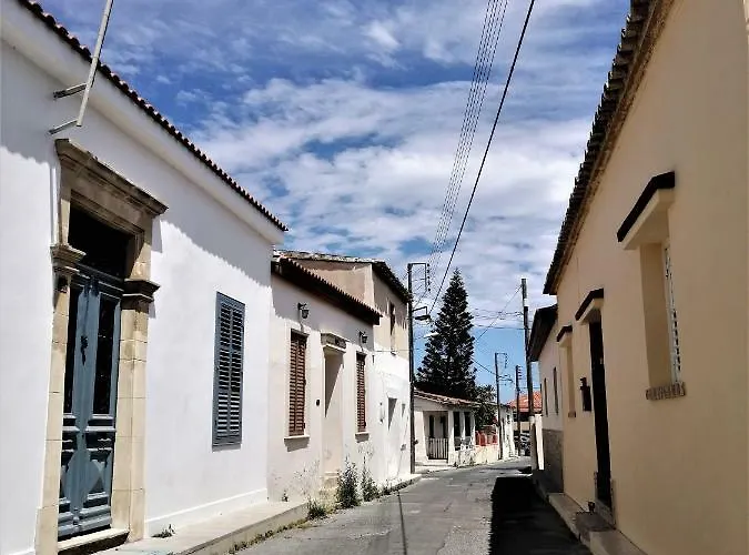 Lemon Tree Courtyard * Larnaca