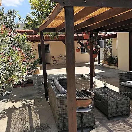 Dom wakacyjny Lemon Tree Courtyard *
