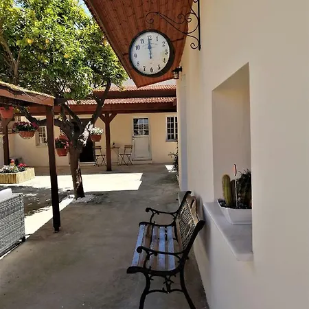 Lemon Tree Courtyard * Larnaca