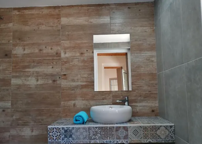 Lemon Tree Courtyard Holiday home Larnaca