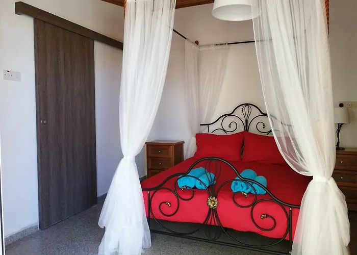 Holiday home Lemon Tree Courtyard