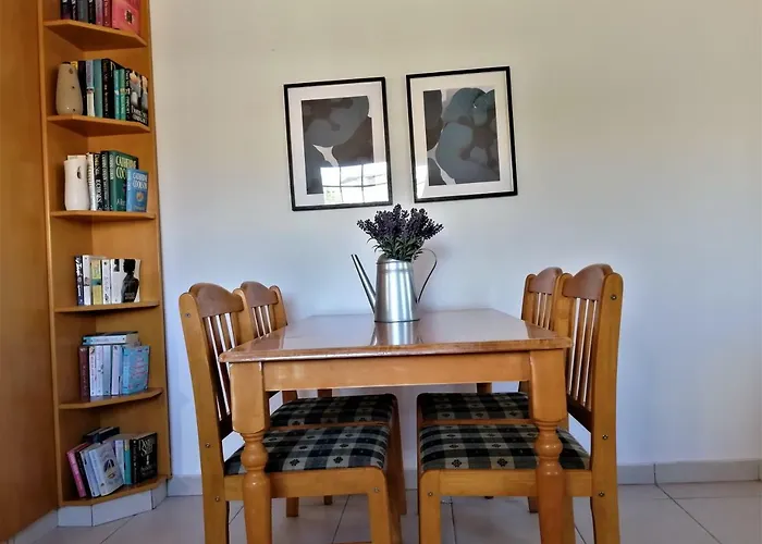 Lemon Tree Courtyard Holiday home