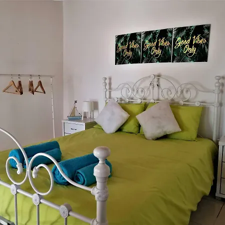 Lemon Tree Courtyard Λάρνακα