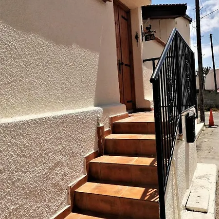 Σπίτι διακοπών Lemon Tree Courtyard Λάρνακα