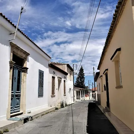 Lemon Tree Courtyard * Λάρνακα